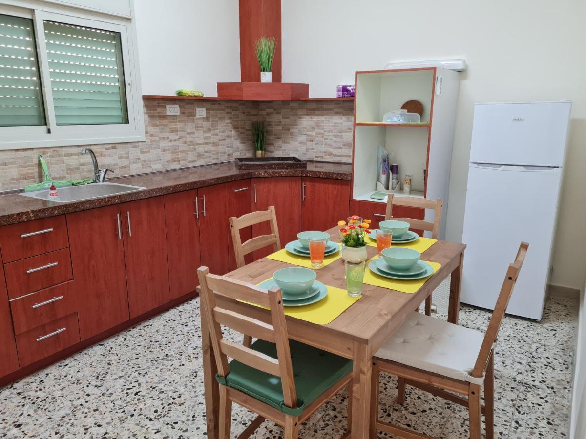 נצרת Rizik'S Guest House מראה חיצוני תמונה